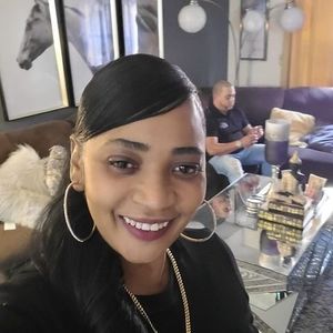 Meet your Posher, Jenny